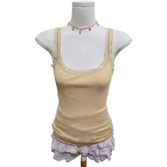 Abercrombie & Fitch Tops - !! SOLD !!   Abercrombie vintage light yellow lace cami tank top